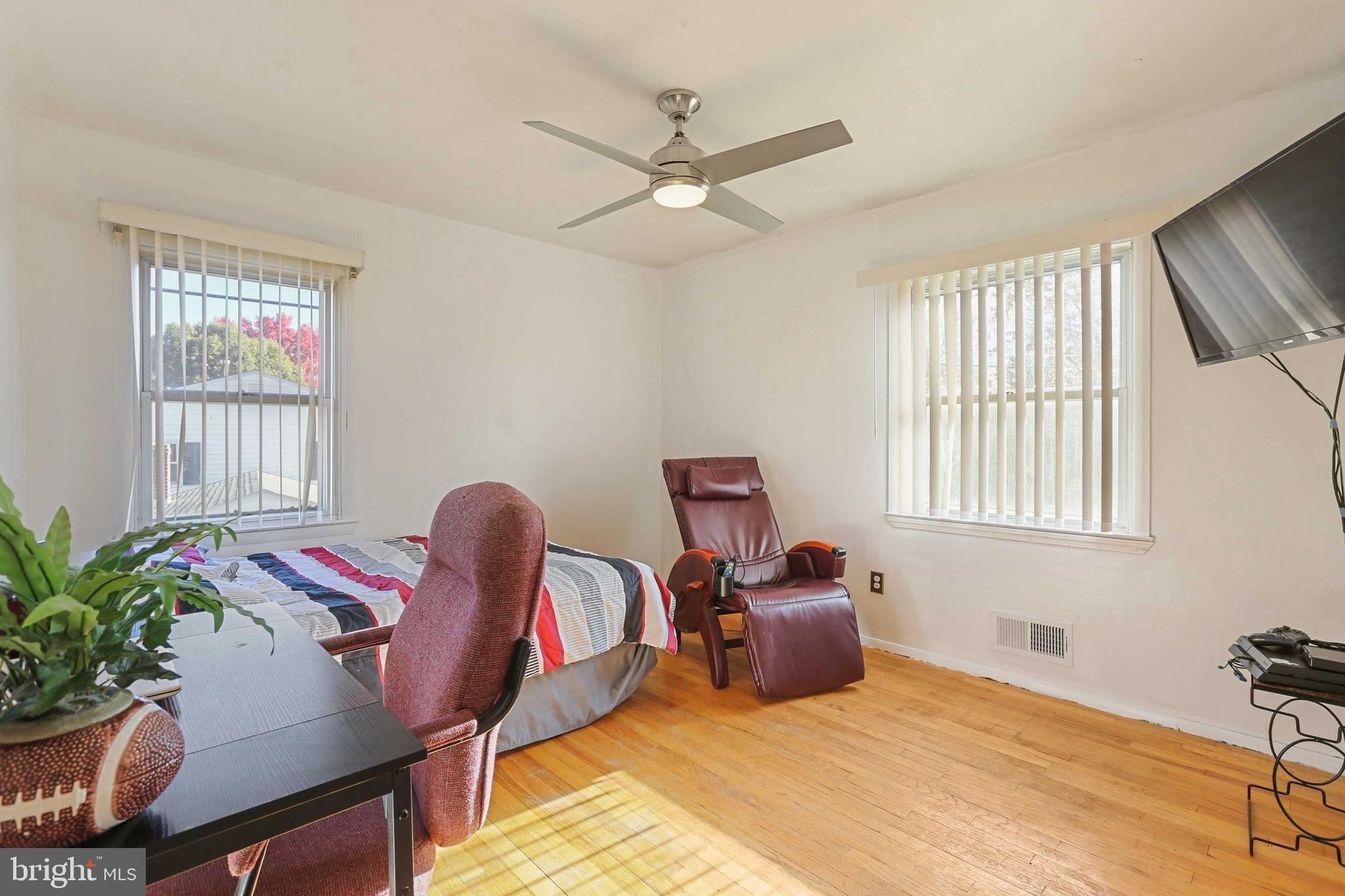 Danbury Rd, Reisterstown, MD 21136