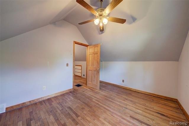 Jackson St, Dearborn Heights, MI 48125