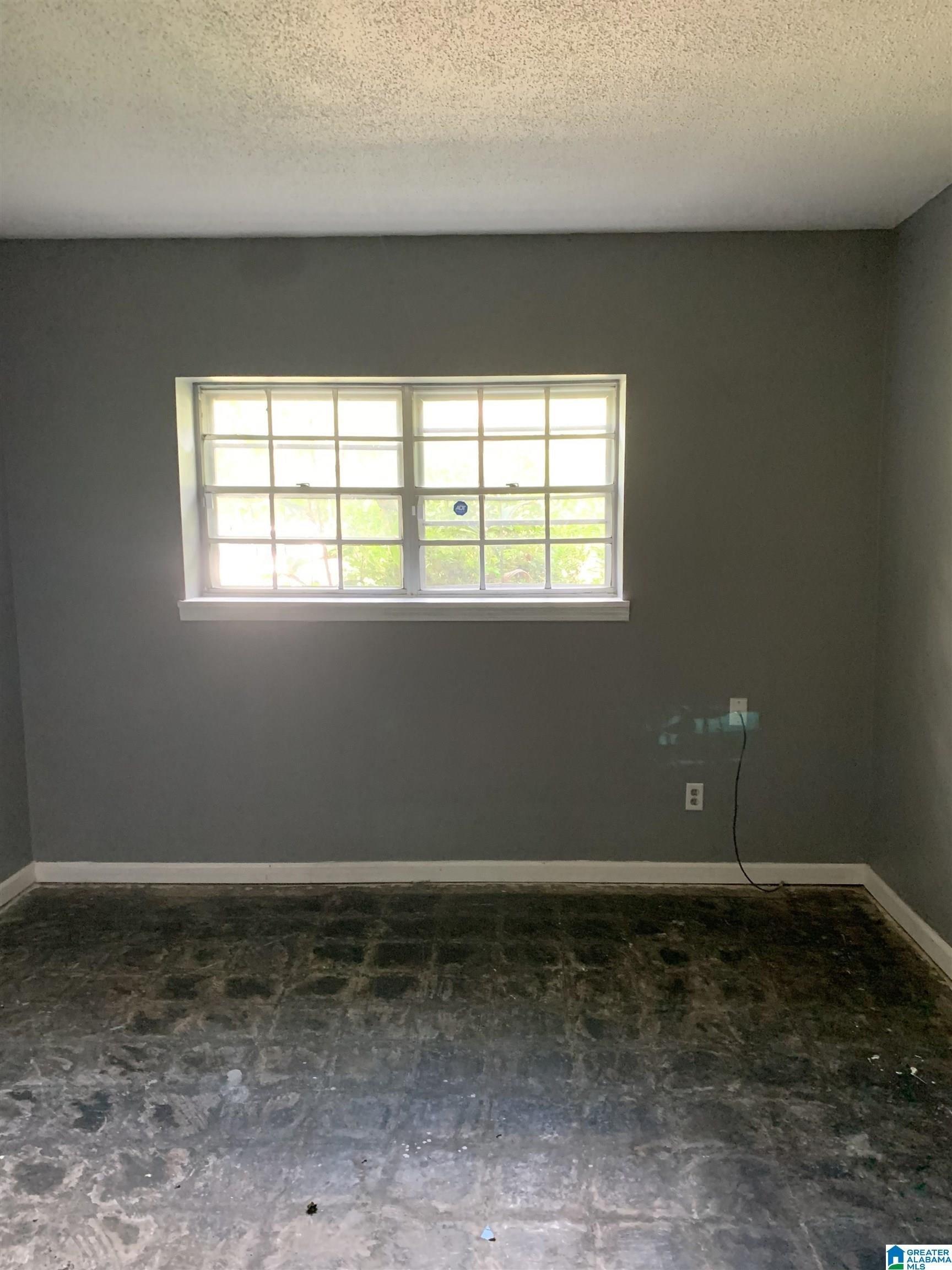 Navajo Trl, Alabaster, AL 35007