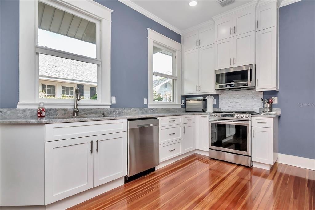 N Seminole Ave, Tampa, FL 33603