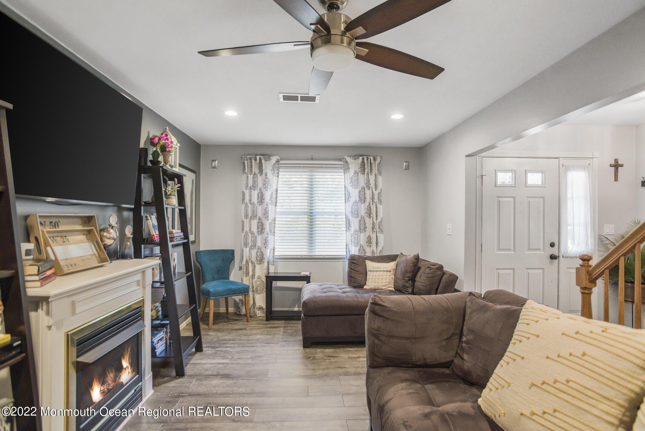 Tioga Dr, Howell, NJ 07731