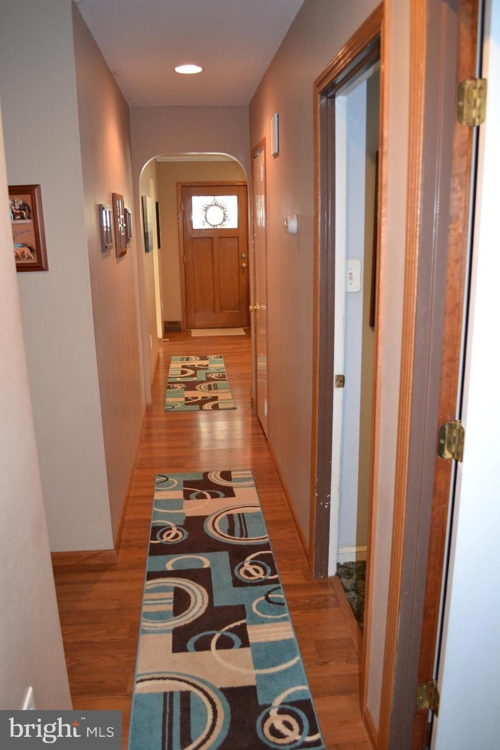 Ripley St, Philadelphia, PA 19111