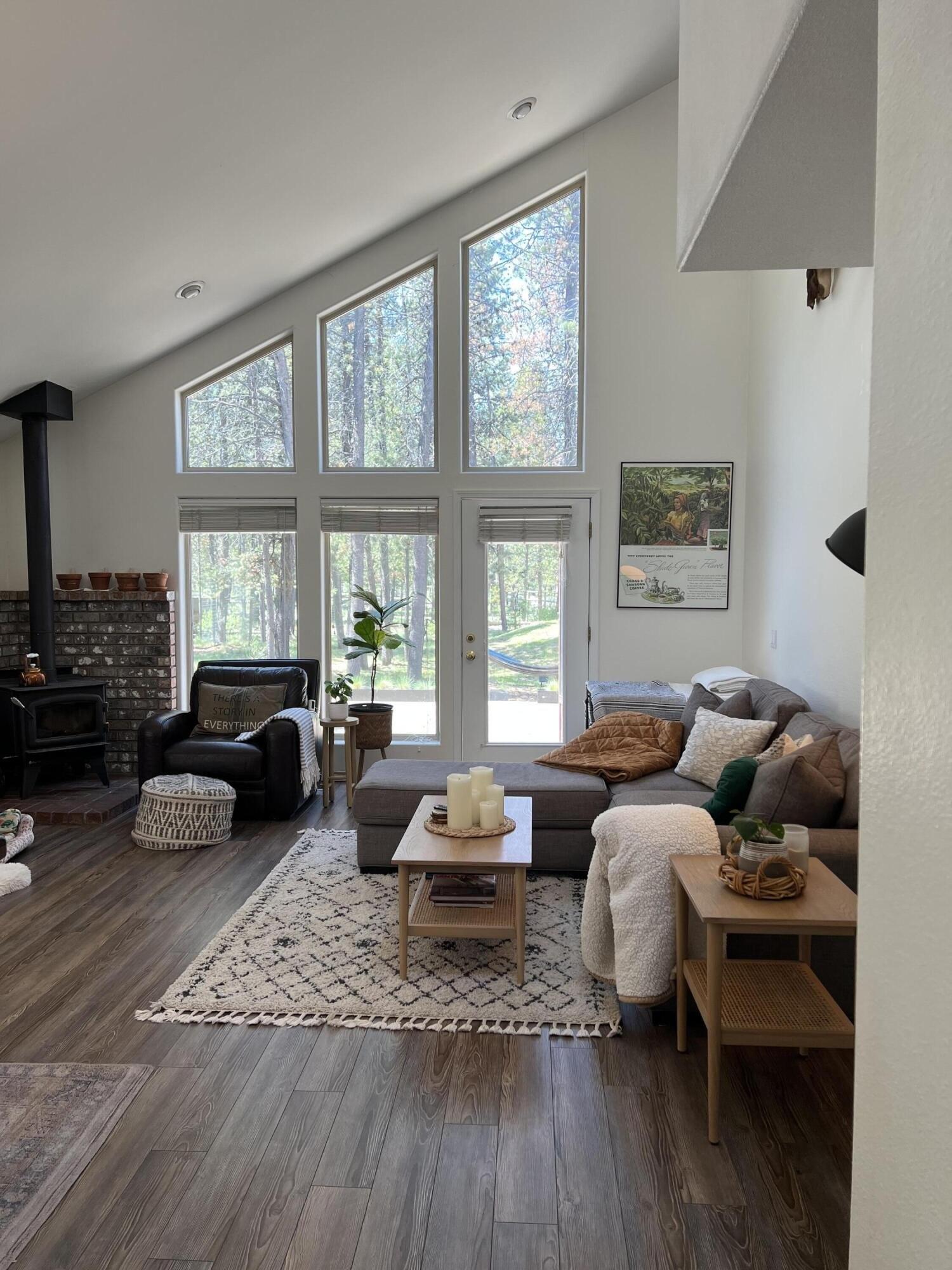 Lunar Dr, Bend, OR 97707
