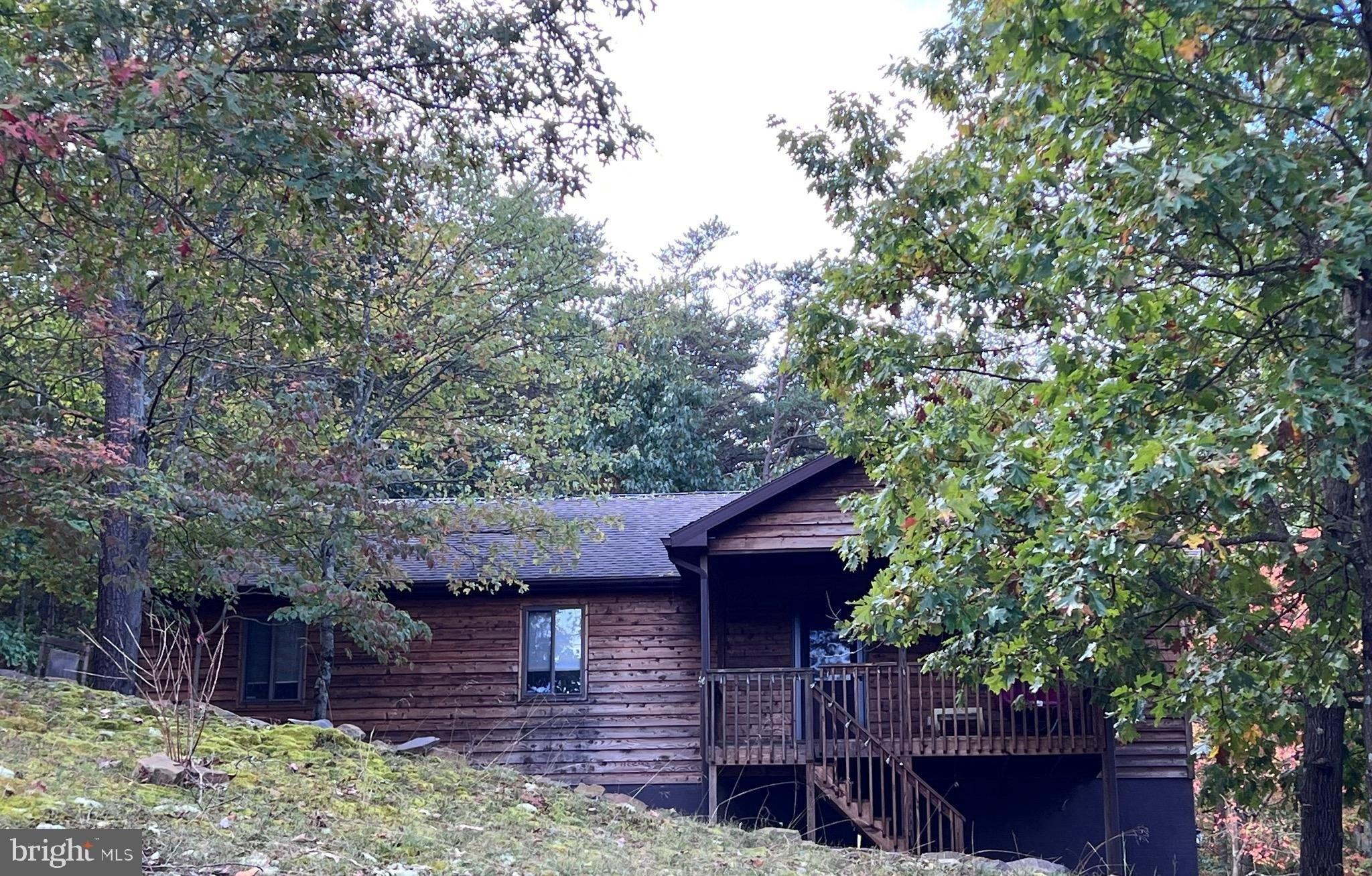 Foster Ln, Berkeley Springs, WV 25411