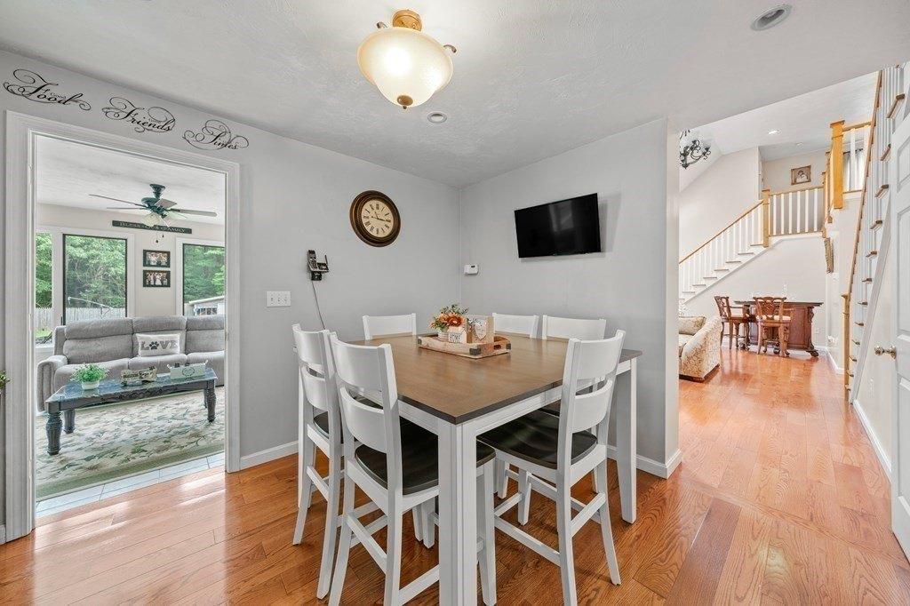 Gammons Rd, Acushnet, MA 02743