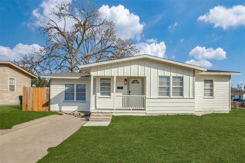 Lake Dr, Garland, TX 75040