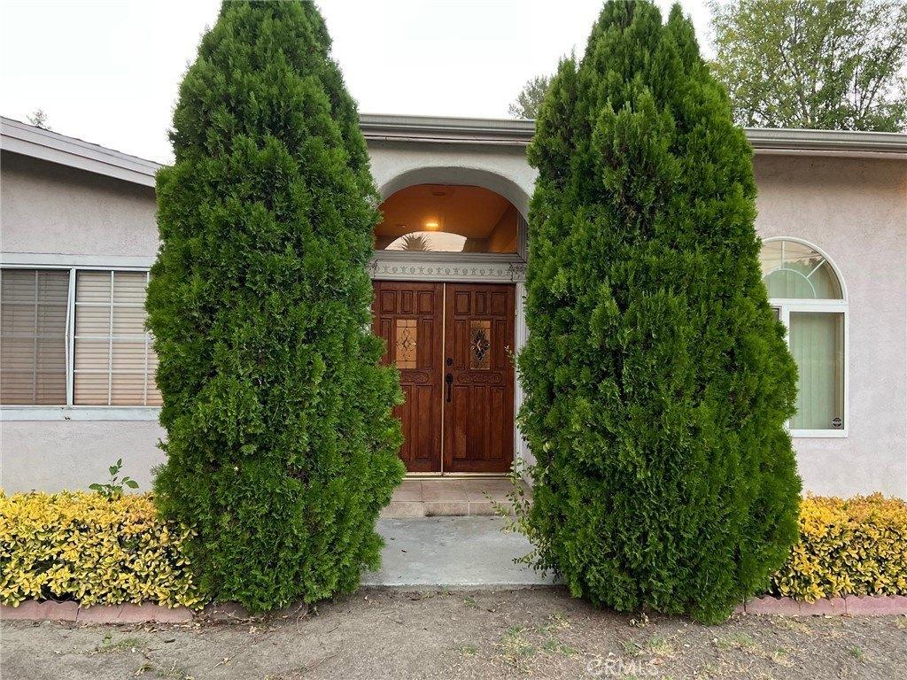 Hatteras St, Woodland Hills, CA 91367