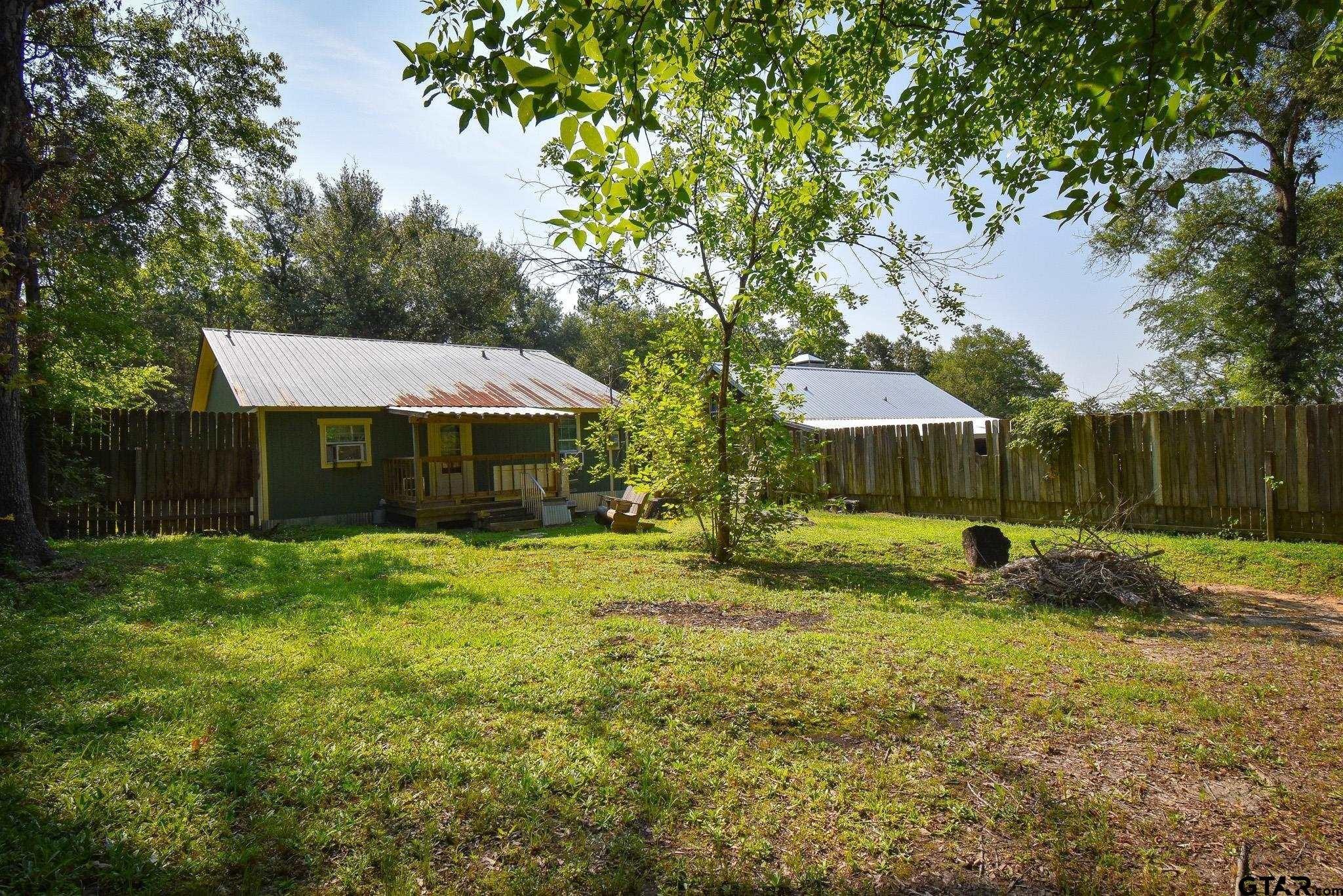 Akers St, Jacksonville, TX 75766