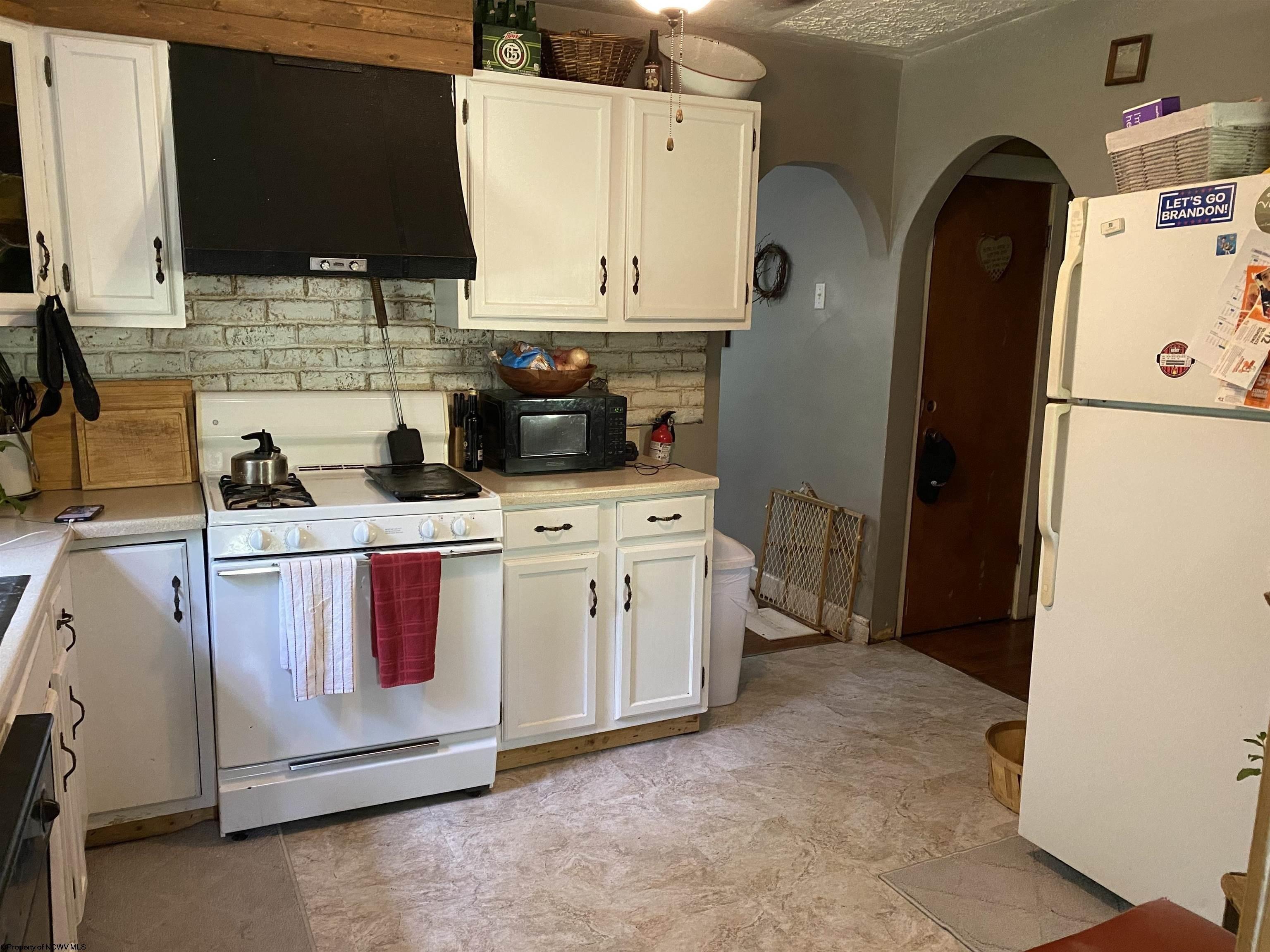 Boulevard Ave, Fairmont, WV 26554