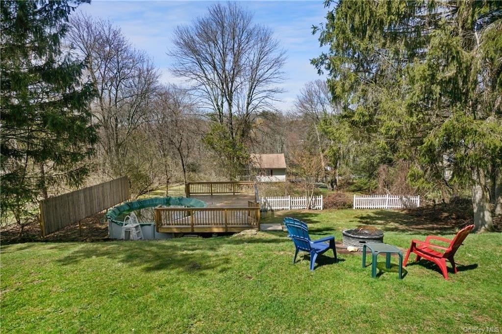 Richard Rd, Mahopac, NY 10541
