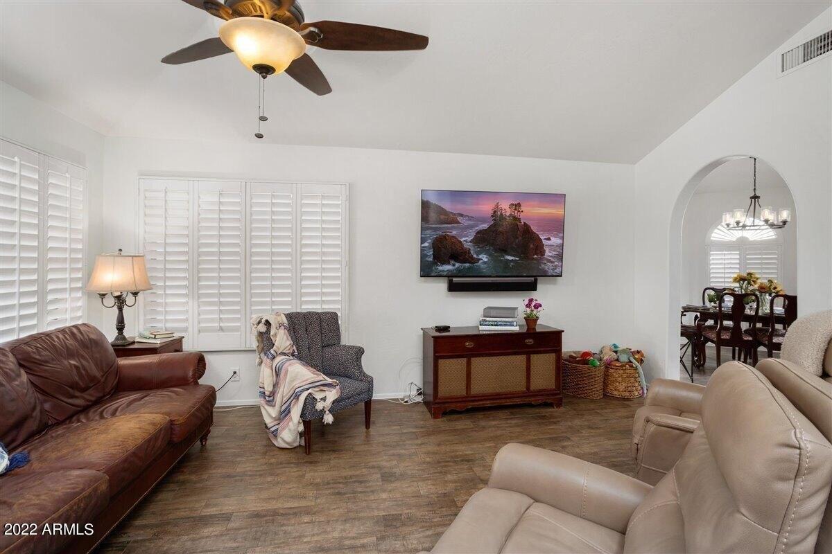 N 18th St, Phoenix, AZ 85022