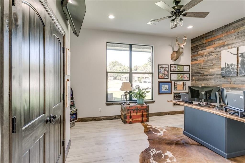 Buckboard Ln, Oklahoma City, OK 73130