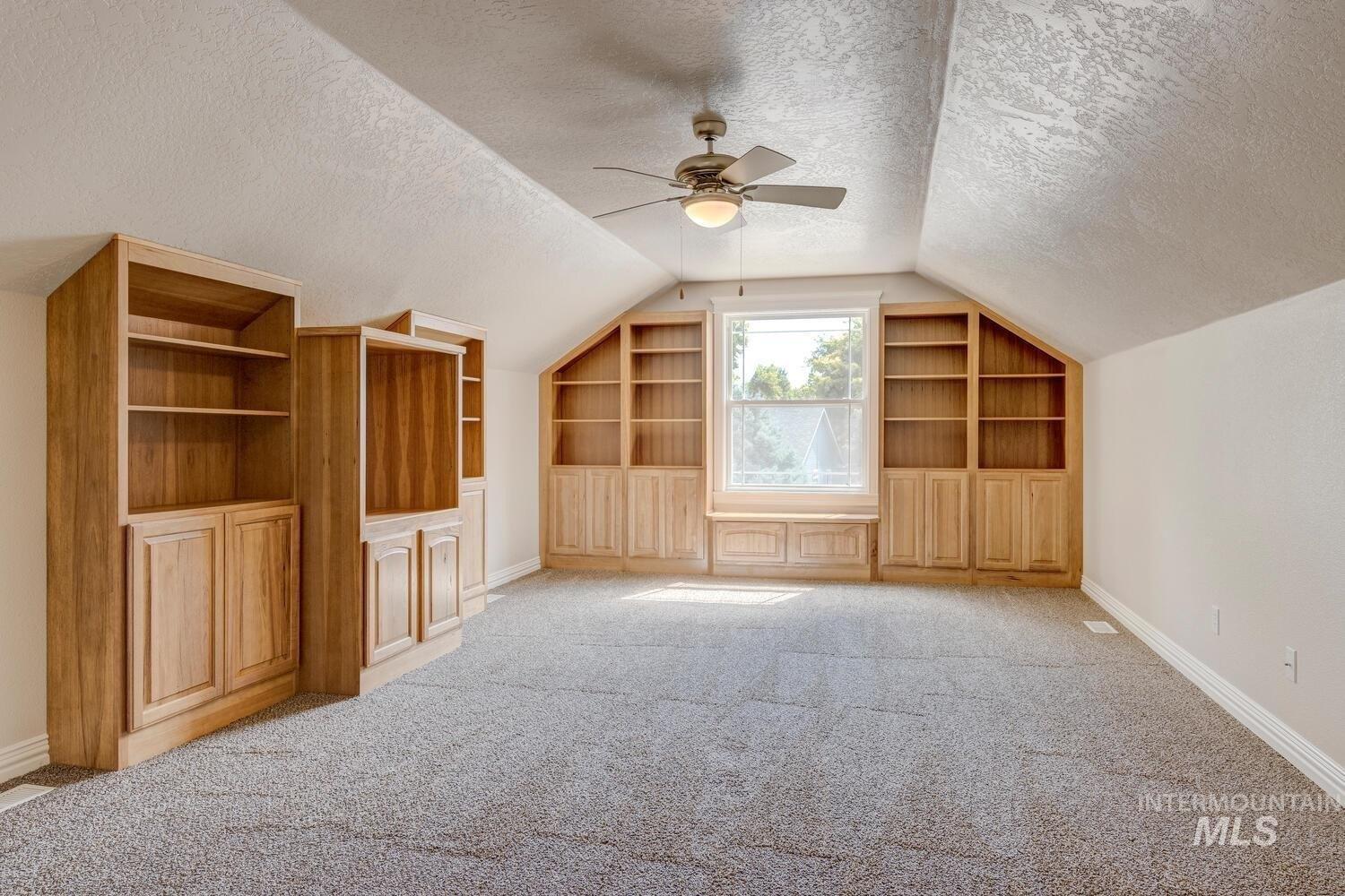 Crosspoint Ave, Nampa, ID 83686