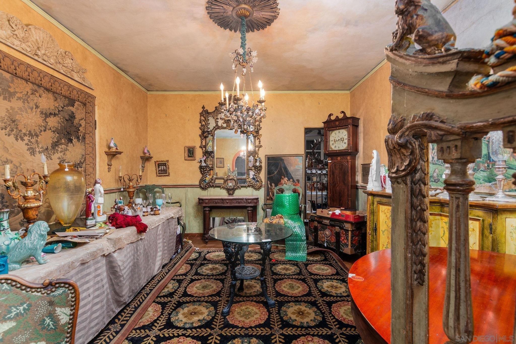 Xenophon St, San Diego, CA 92106