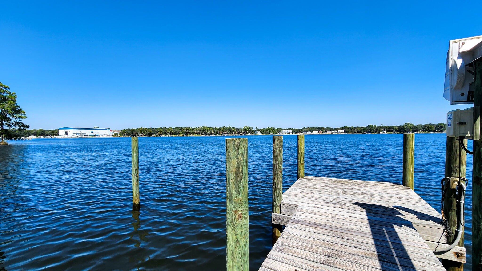 N John Sims Pkwy, Valparaiso, FL 32580