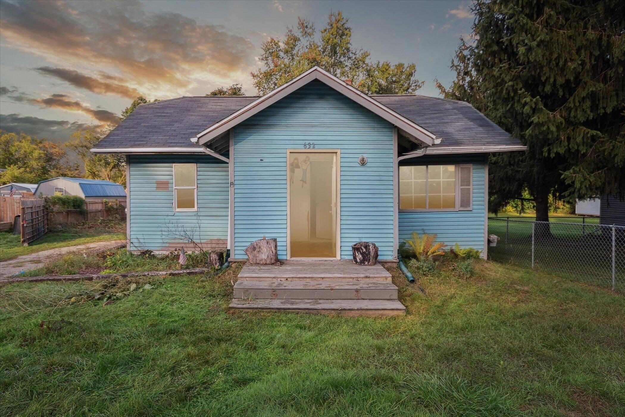 Fairyland Ave, Jackson, MI 49202