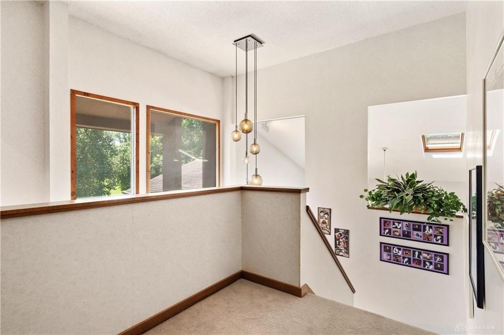 Loma Linda Ln, Dayton, OH 45459