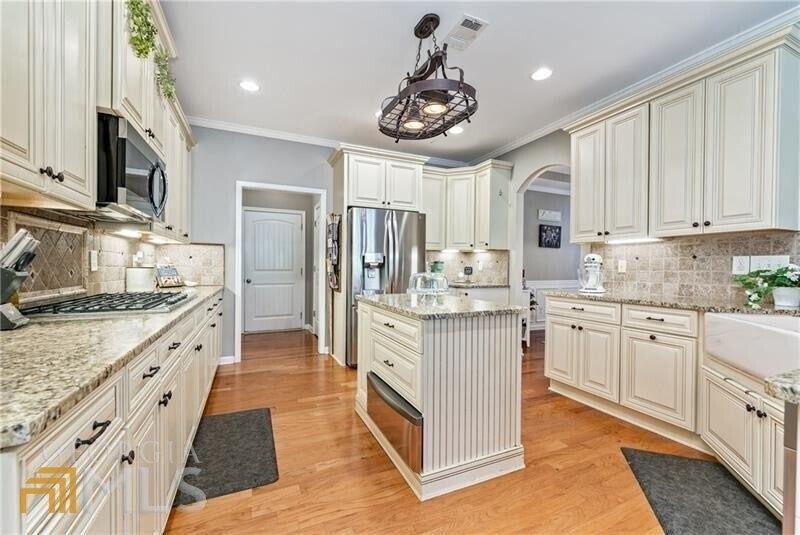 Long Branch Way, Canton, GA 30115
