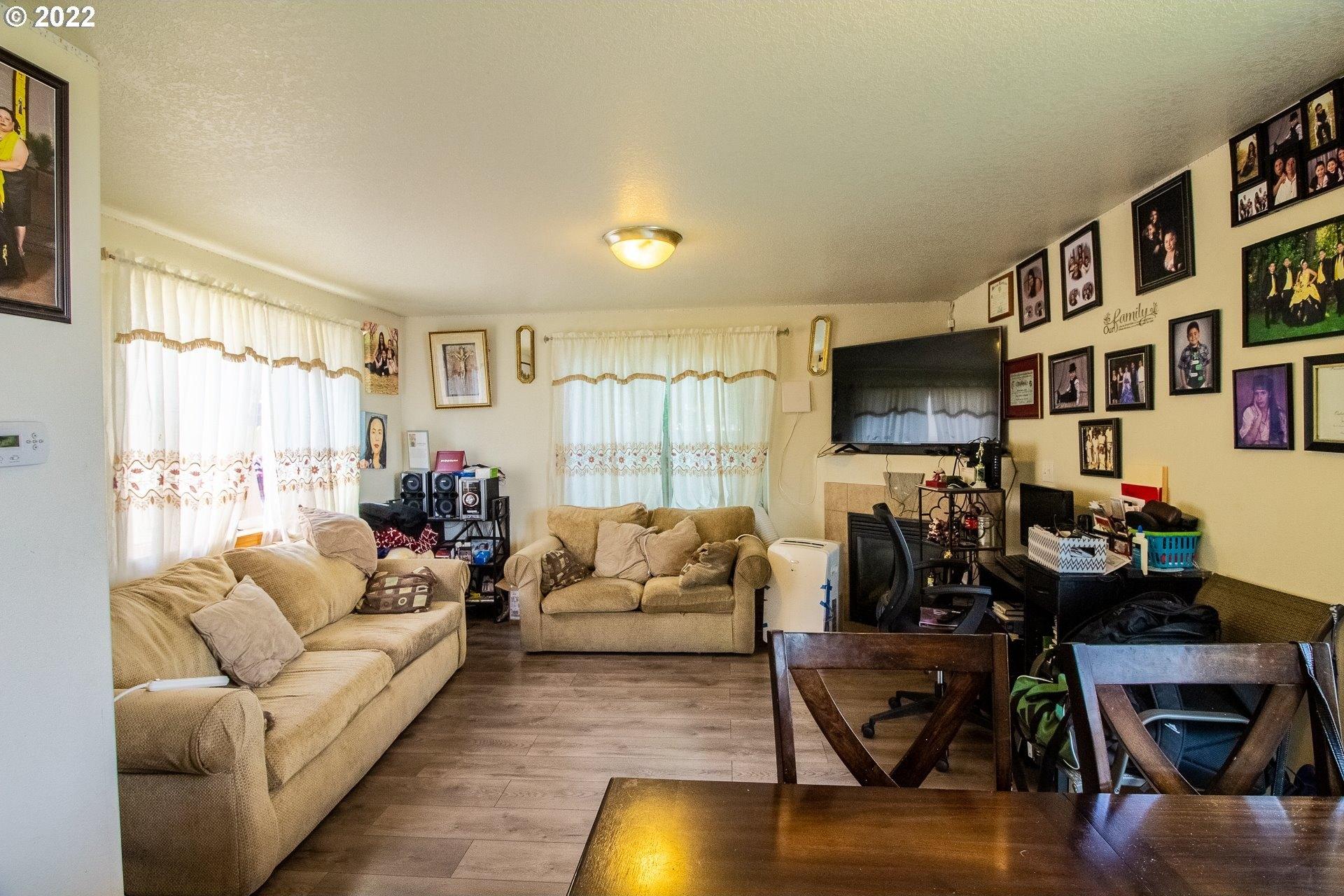 Se 136th Pl, Portland, OR 97236
