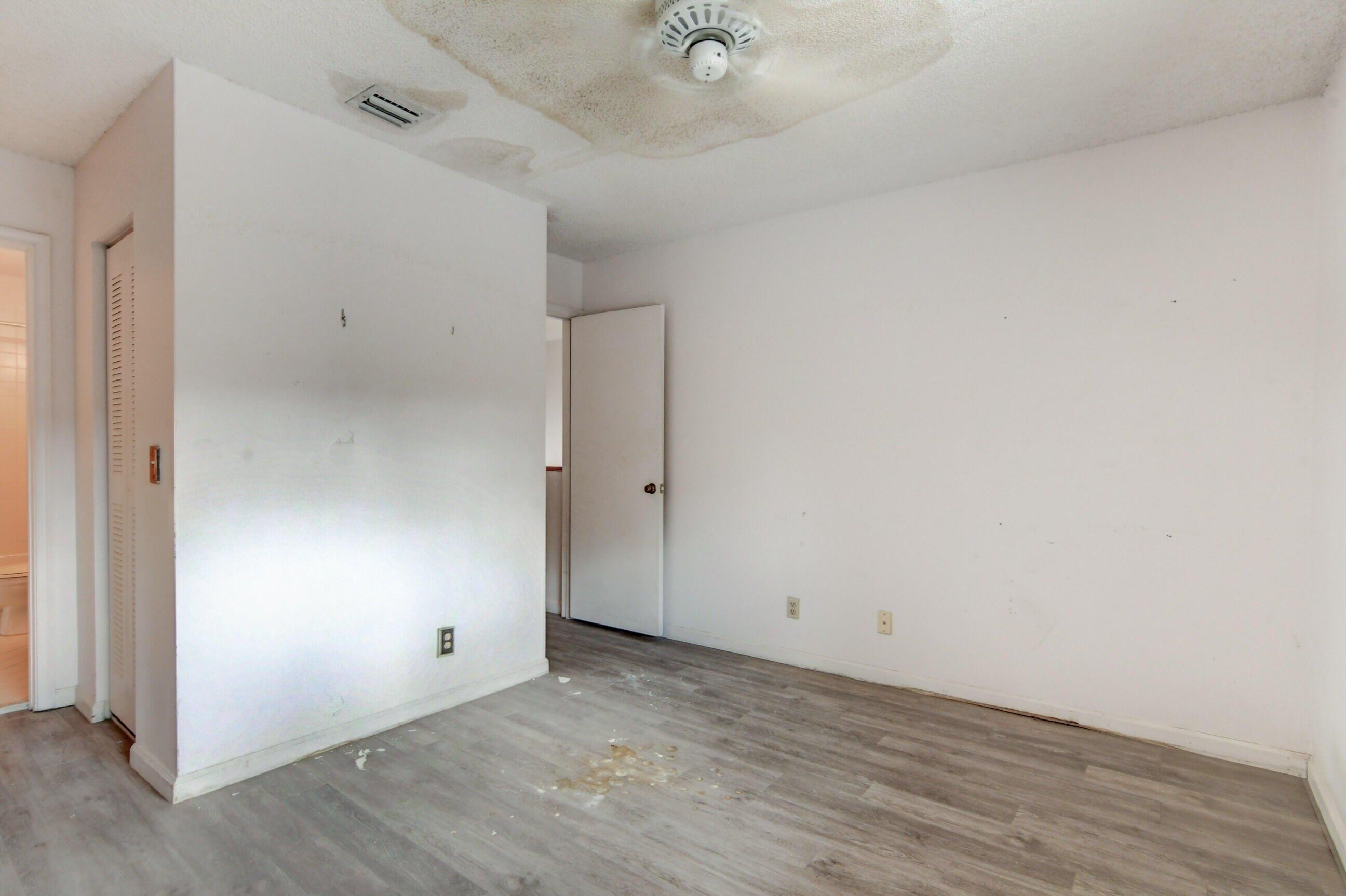 Deer Creek Palladian Cir, Deerfield Beach, FL 33442