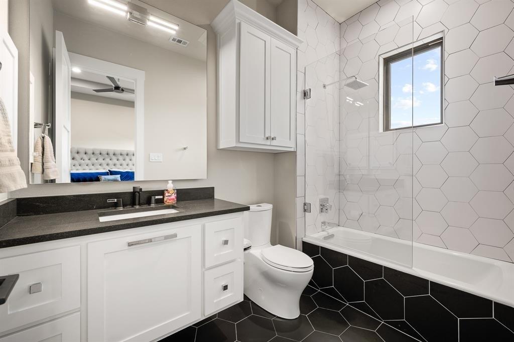 Lodge Hill Dr, Rockwall, TX 75032
