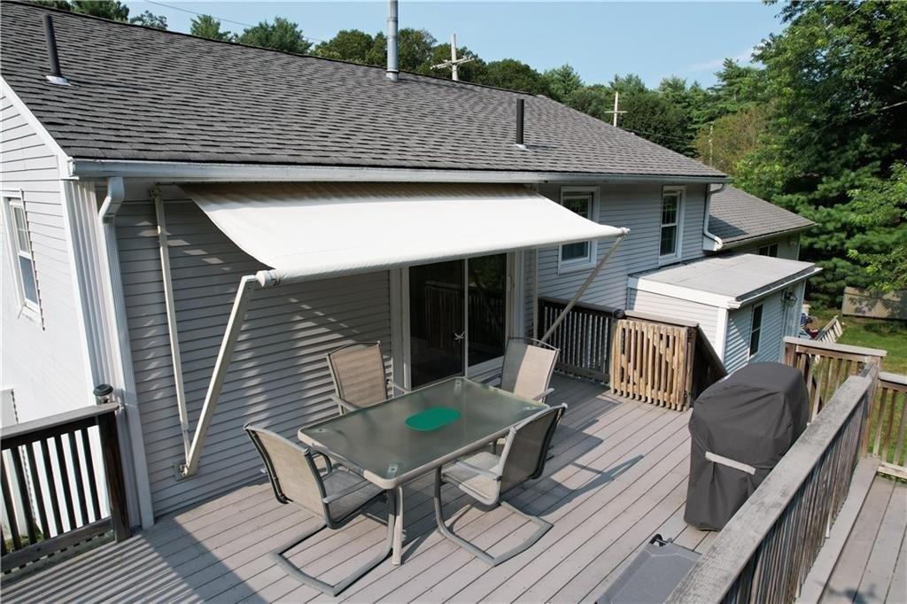 Black Walnut Dr, Coventry, RI 02816