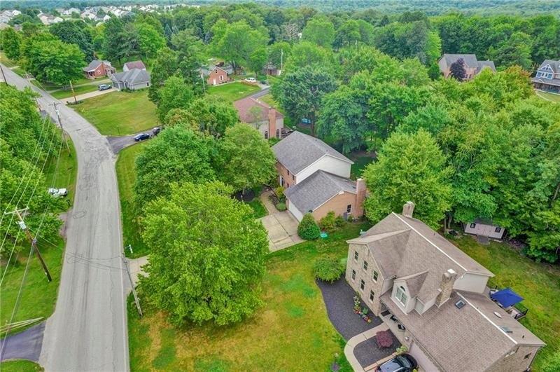 Sebring Rd, Beaver, PA 15009