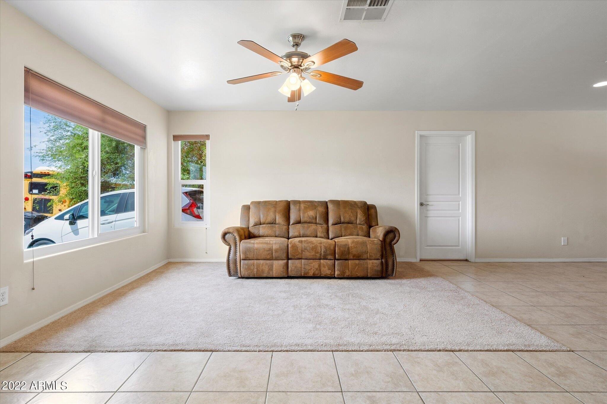 E Hackamore St, Mesa, AZ 85203