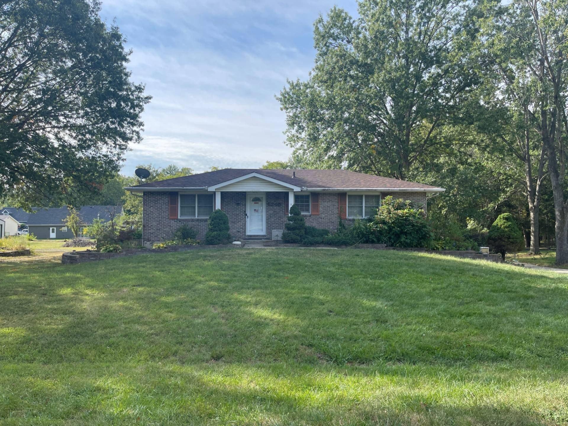 E Sunrise Ct, Columbia, MO 65201