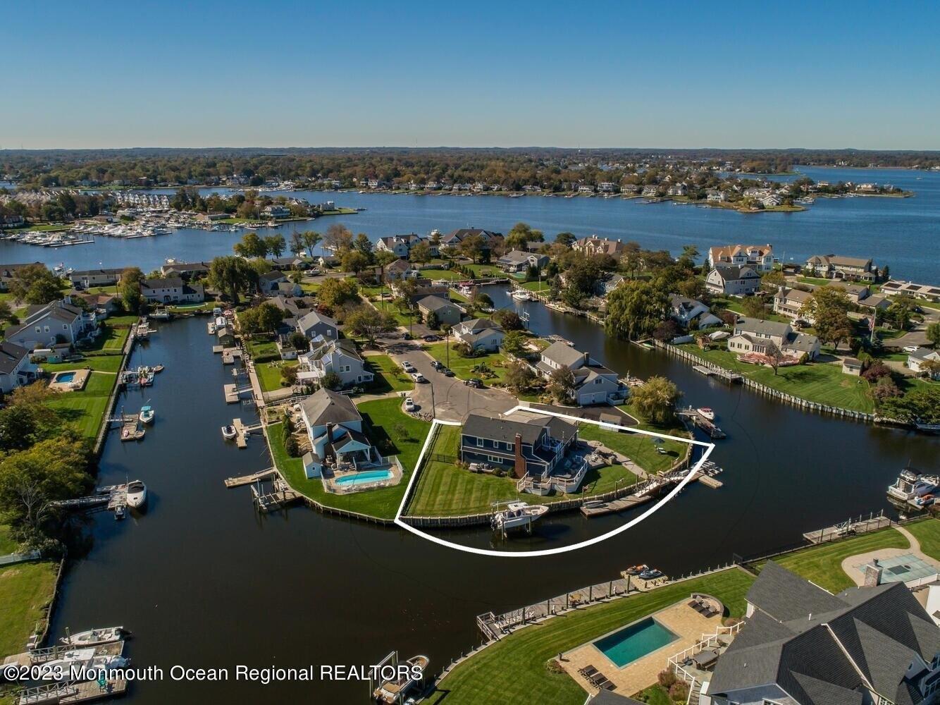 Gail Dr, Monmouth Beach, NJ 07750