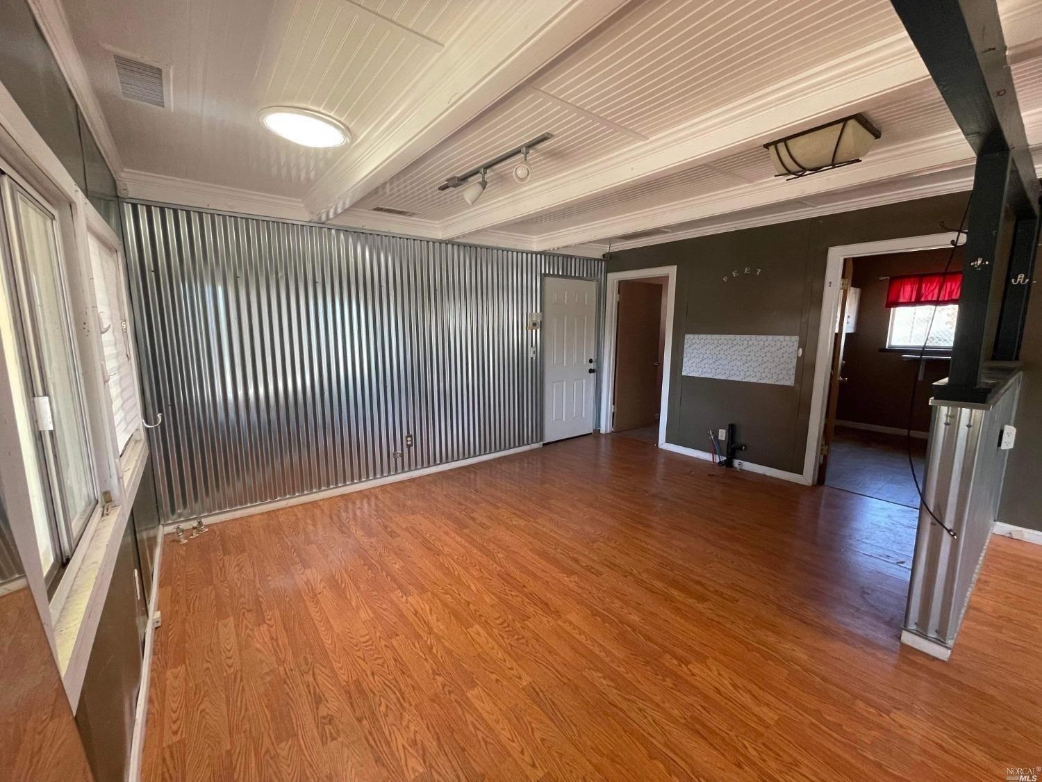 E Highway 20, Clearlake Oaks, CA 95423