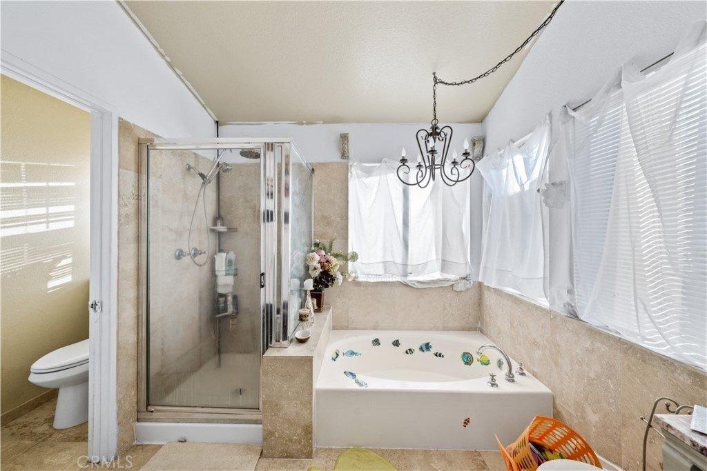 Roadrunner Ln, Victorville, CA 92392
