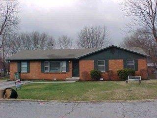 Ginger Dr, Hopkinsville, KY 42240
