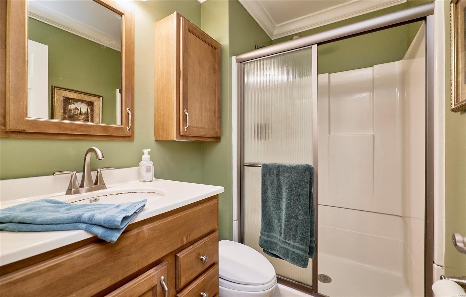Parker Rd, Florissant, MO 63033