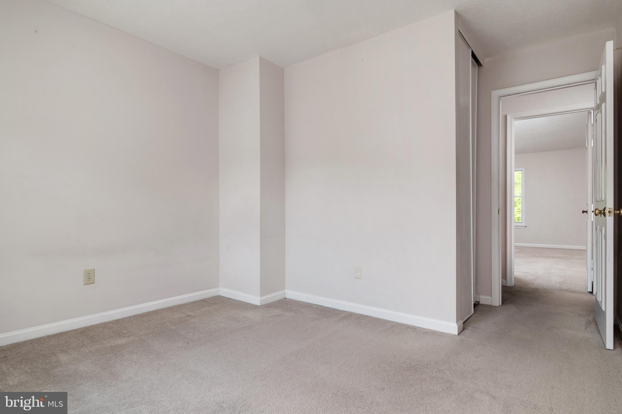 Storch Dr, Lanham, MD 20706