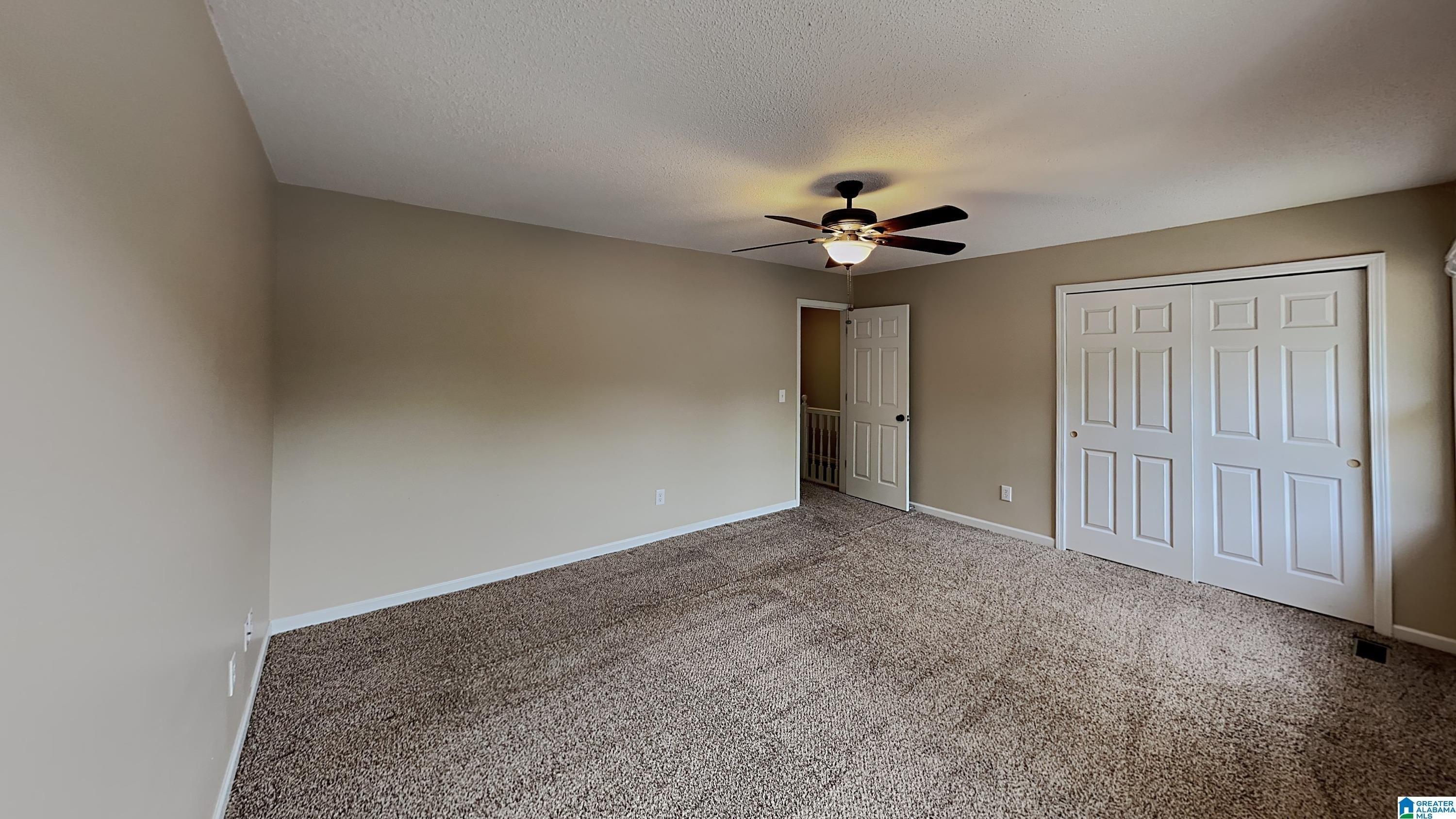 Falling Creek Ln, Birmingham, AL 35235