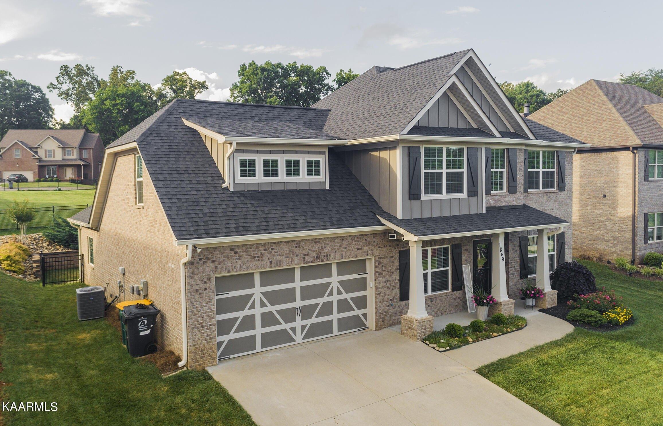 Britts Dr, Lenoir City, TN 37772