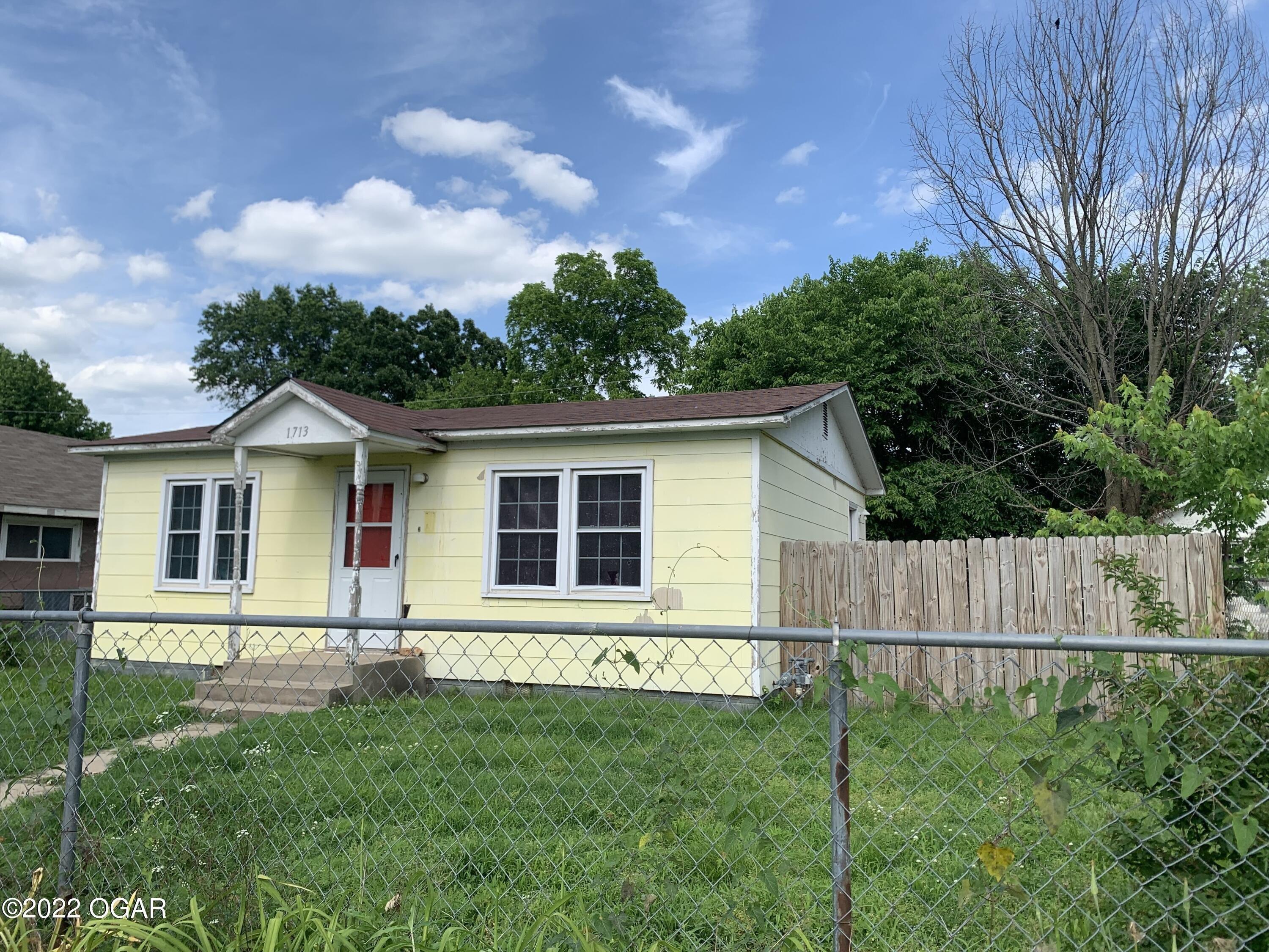Indiana Ave, Joplin, MO 64804