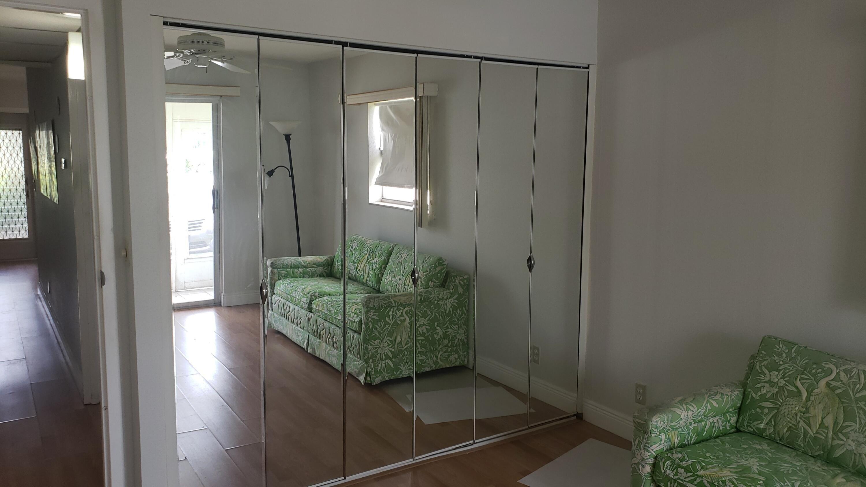 Flanders P, Delray Beach, FL 33484