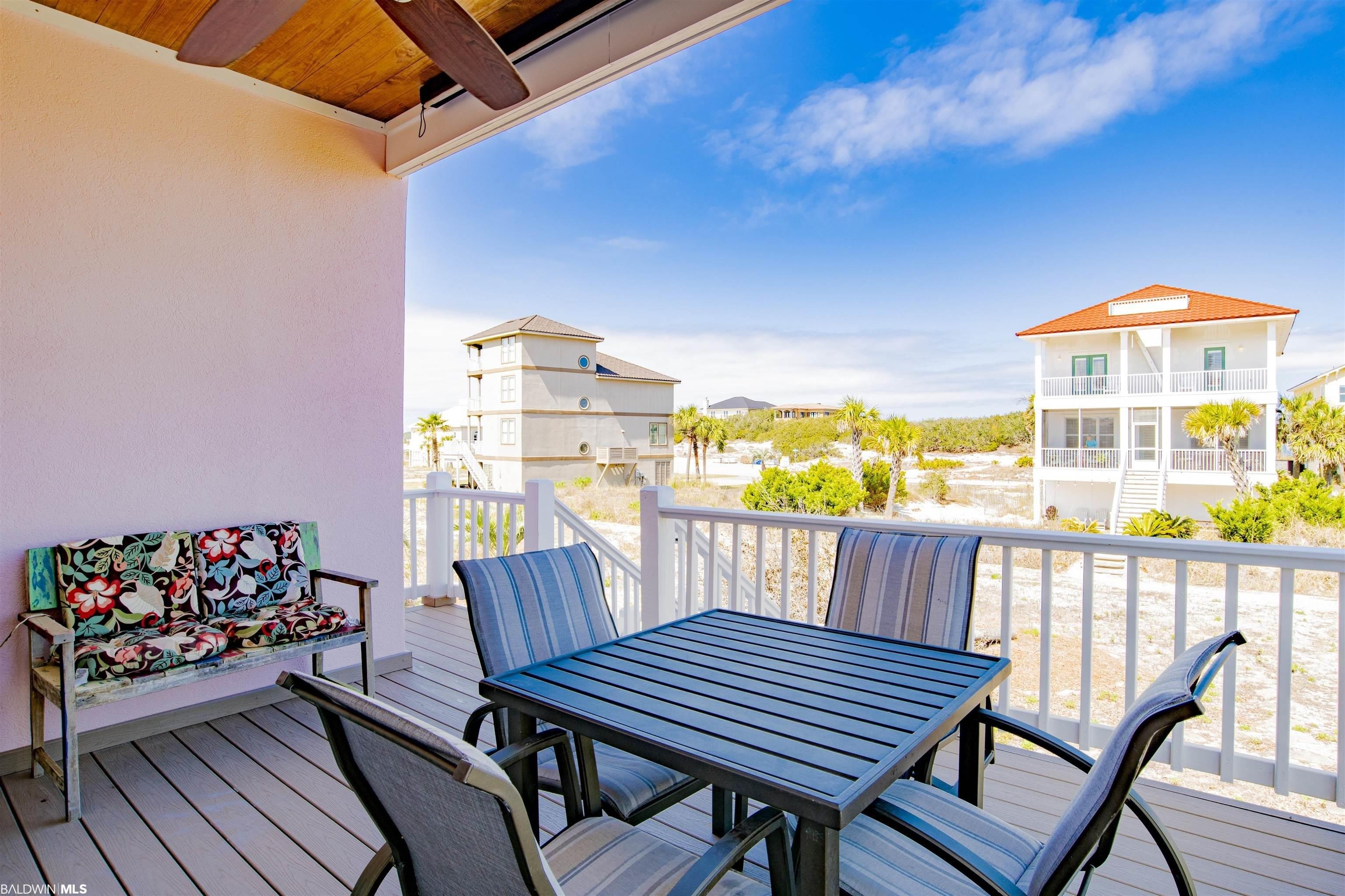 Dolphin Dr, Gulf Shores, AL 36542