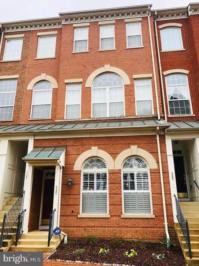 Cameron Station Blvd, Alexandria, VA 22304