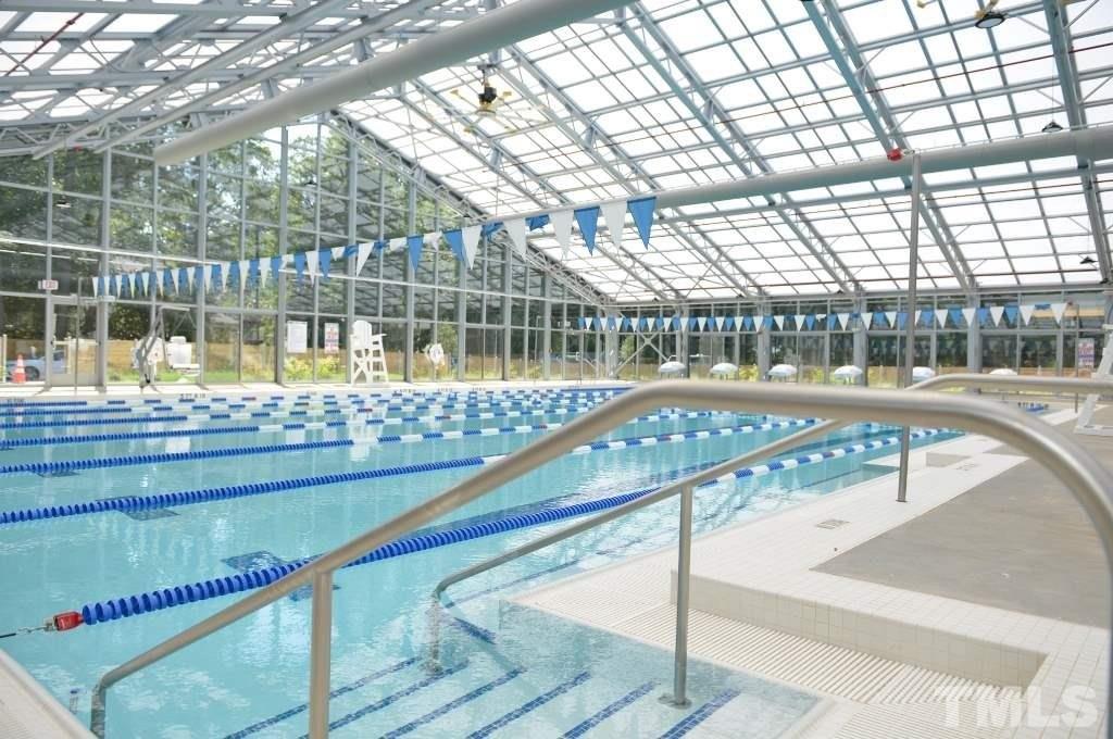 Cotten Dr, Morrisville, NC 27560
