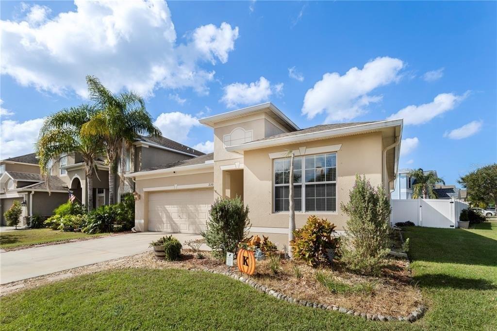 Roanoke Springs Dr, Ruskin, FL 33570