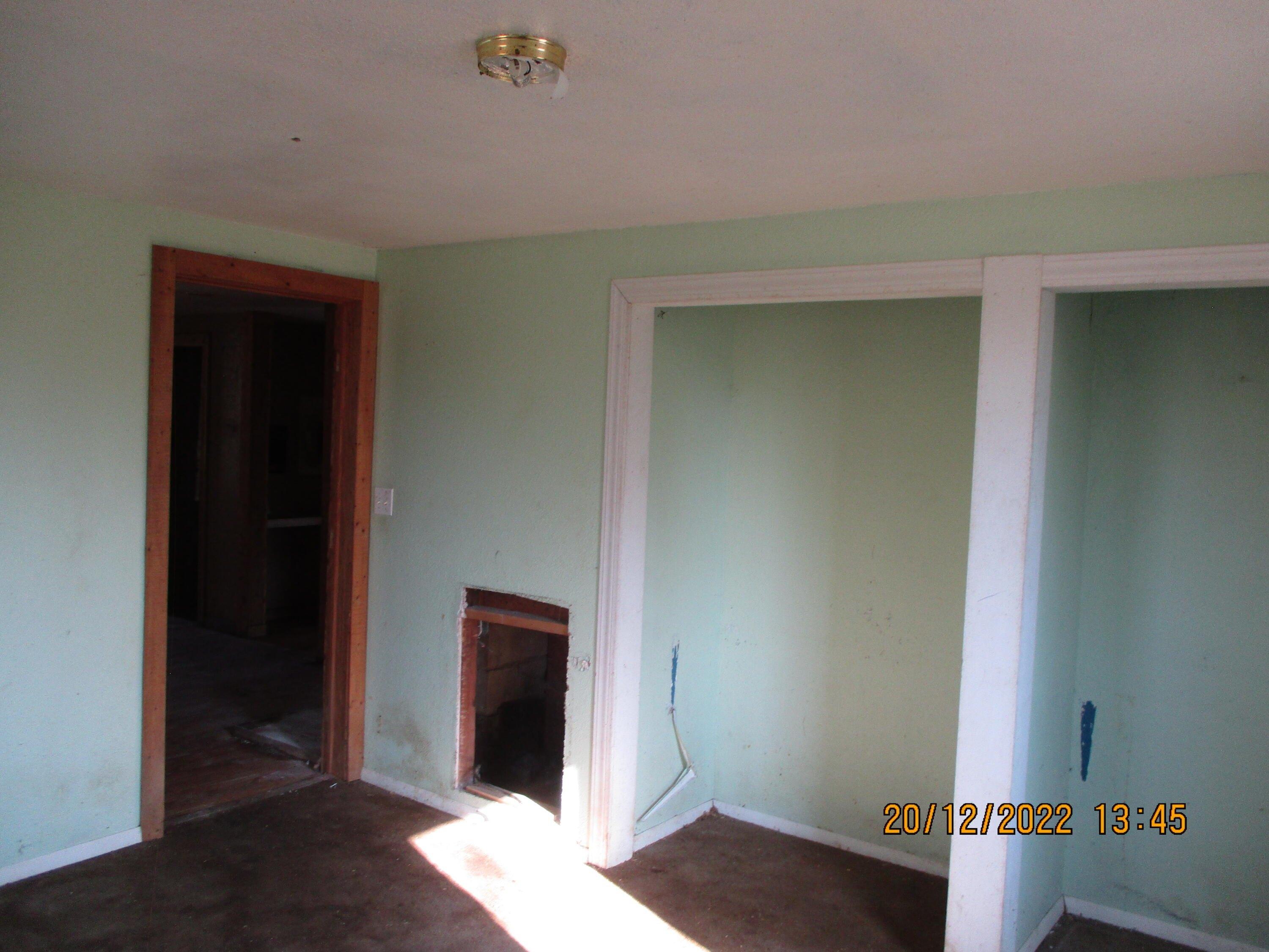 Farm Road 1190, Aurora, MO 65605