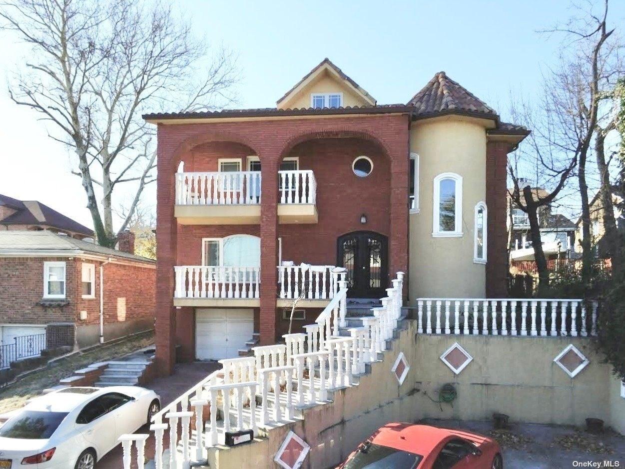 223rd St, Bayside, NY 11361