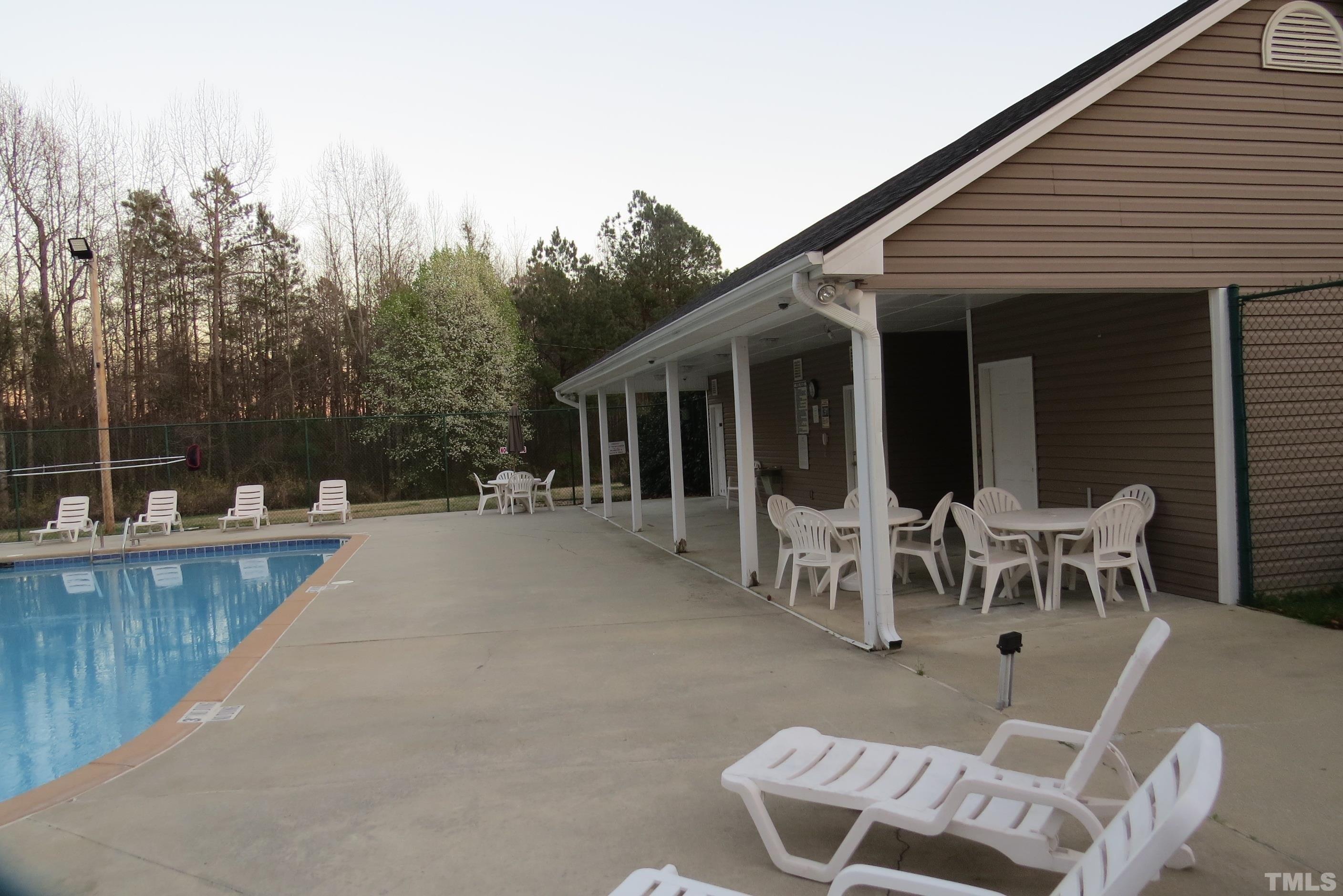 Ebbets Ct, Youngsville, NC 27596