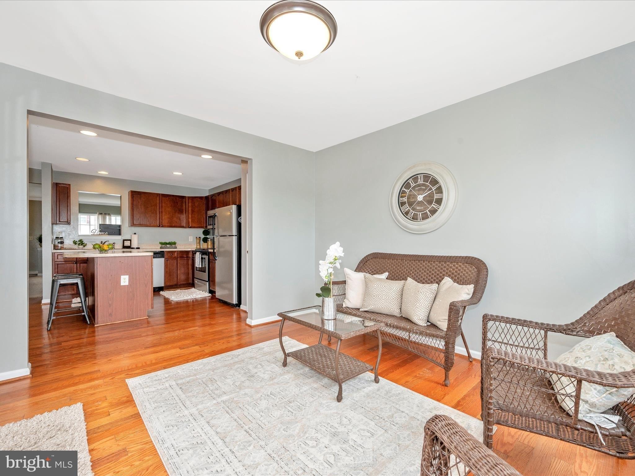 Snead Dr, Martinsburg, WV 25405