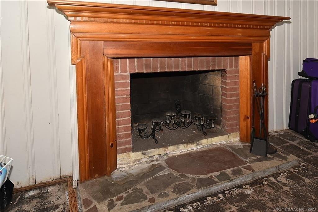 Oakwood Rd, Manchester, CT 06042