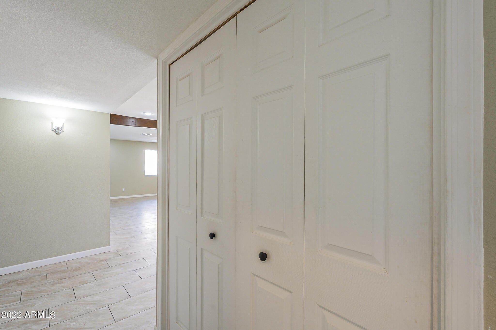 W Hidalgo Ave, Phoenix, AZ 85041