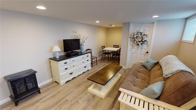 Powell Rd, Butler, PA 16002